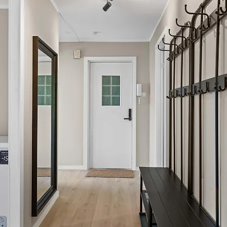 Gt43-101 - Mountain View 2br With Balcony Apartment *
