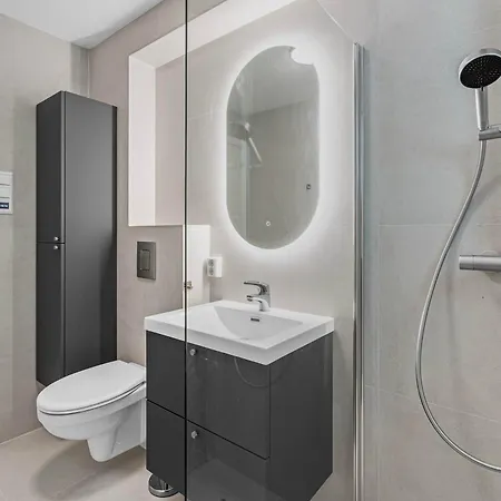 Apartment Gt43-101 - Mountain View 2br With Balcony *